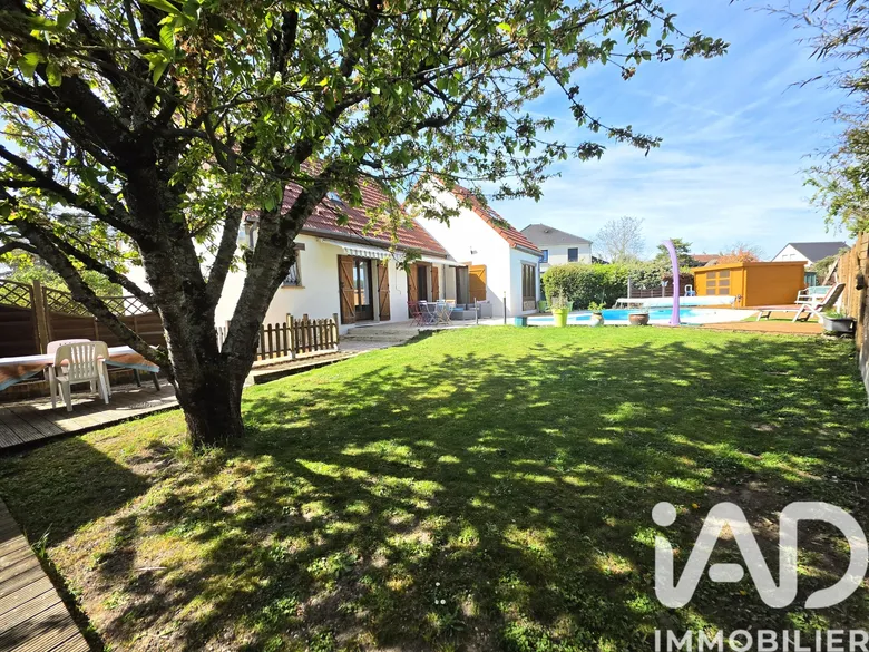 Maison 7 pièces 154 m² · à Ingré · 154 m² · 375 000 €