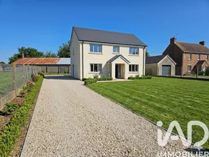 Land in Saint-James (50240)