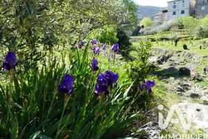 Maison traditionnelle à Meyrannes (30410)