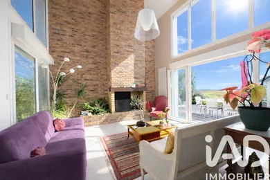 Architectural house in Vauhallan (91430)