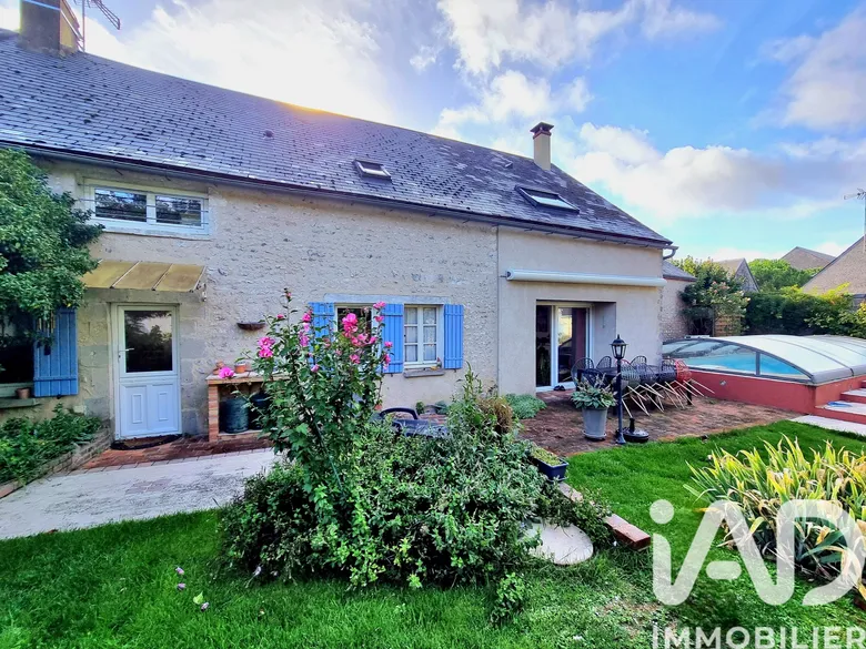Maison 7 pièces 176 m² · à Janville · 176 m² · 219 000 €