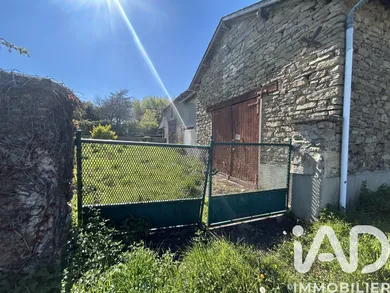 Maison de campagne à Roussines (36170)