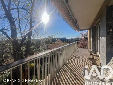 Apartment in Saint-Germain-en laye (78100)