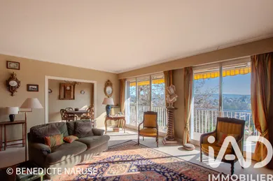 Apartment in Saint-Germain-en laye (78100)