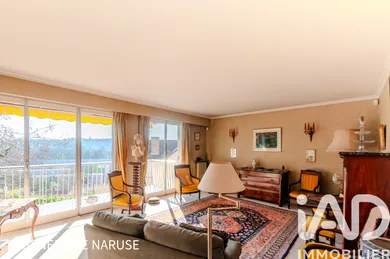 Apartment in Saint-Germain-en laye (78100)