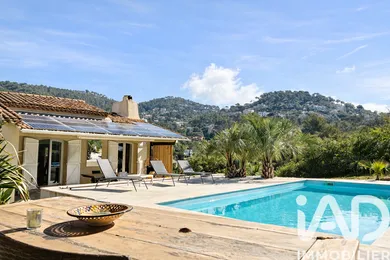 Maison à Carqueiranne (83320)