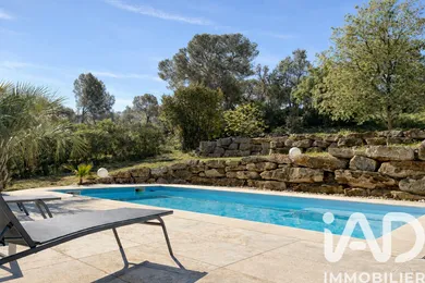 Maison à Carqueiranne (83320)