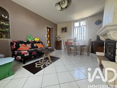 Village house in Le Gault-Saint-Denis (28800)
