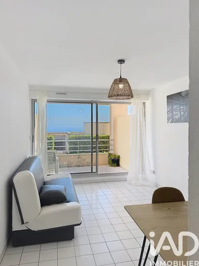 Apartment in Sète (34200)