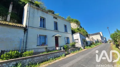Maison de village à Montsoreau (49730)