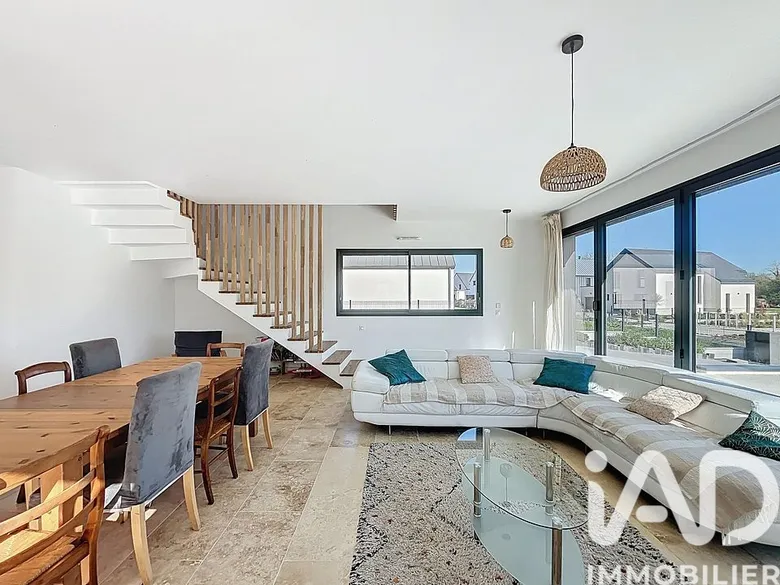 Maison 7 pièces 185 m² · à Bénouville · 185 m² · 715 000 €