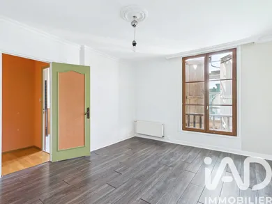 Apartment in Troyes (10000)