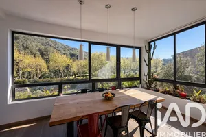 Maison traditionnelle à Carnoux-en-Provence (13470)