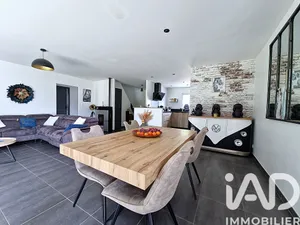 Maison traditionnelle à Ligné (44850)