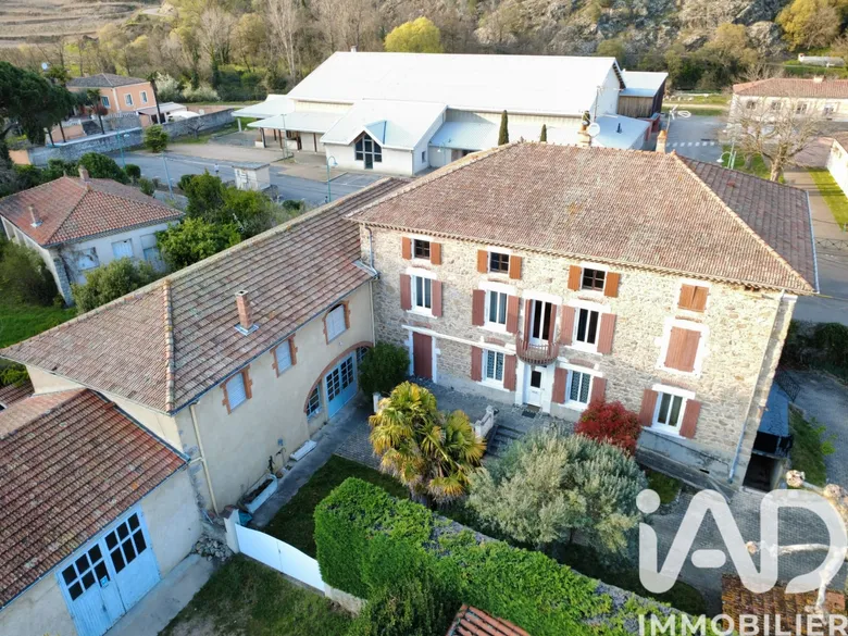 Maison 8 pièces 229 m² · à Sarras · 229,2 m² · 410 000 €