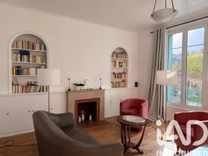 Apartment in Reims (51100)