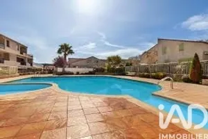 Apartment in Le Beausset (83330)