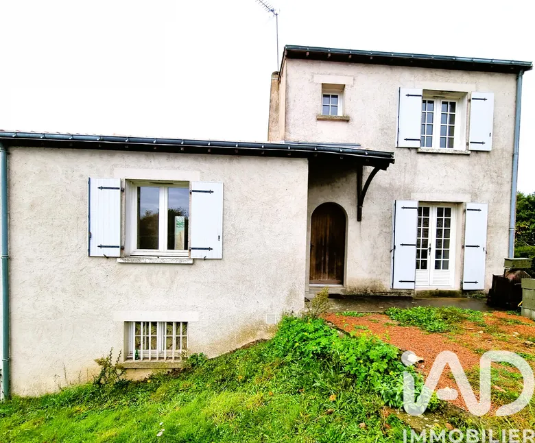 Maison 5 pièces 115 m² · à Cerizay · 115 m² · 126 000 €