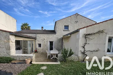 House in Fontenay-le-Comte (85200)