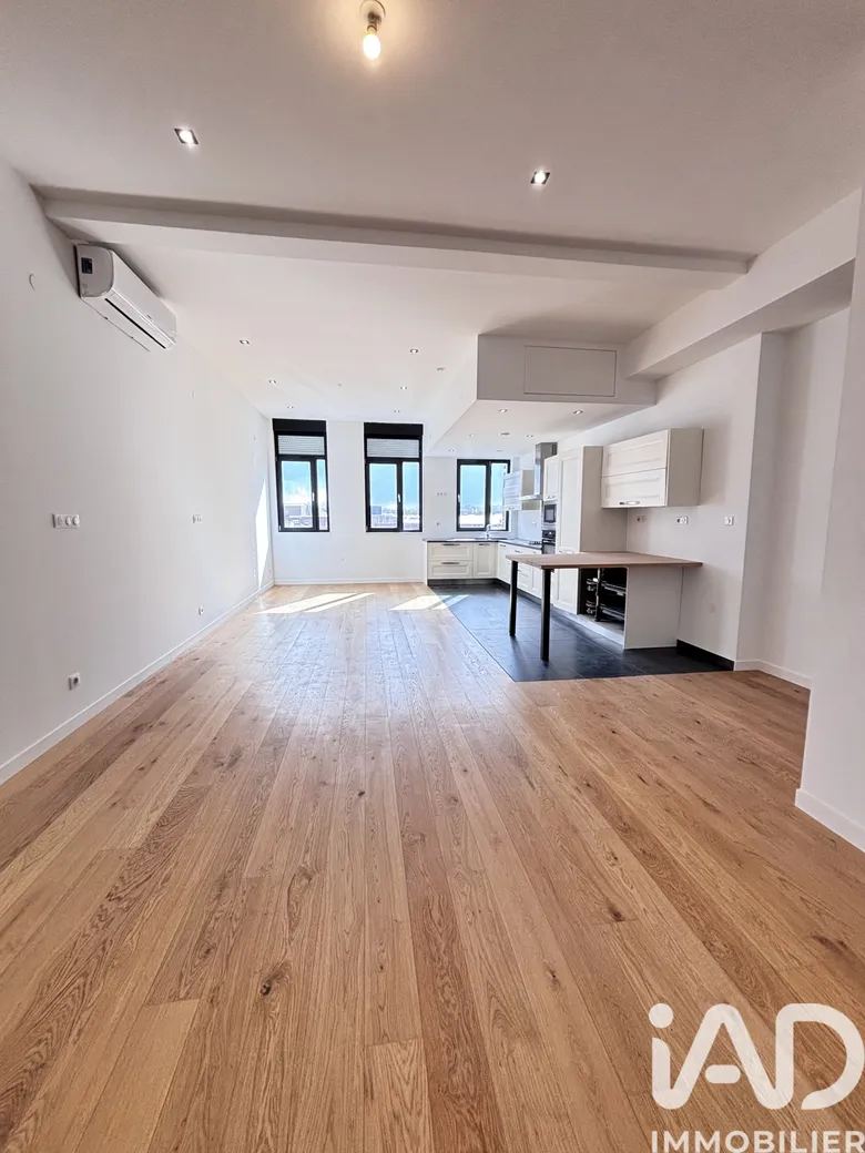Appartement 3 pièces 90 m² · à Tourcoing · 90 m² · 245 000 €