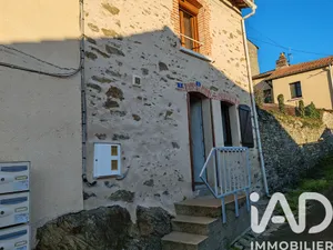 Building in Lys-Haut-Layon (49310)