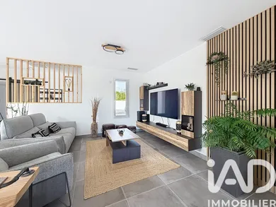 Maison à Saint-Sauveur-d'Aunis (17540)