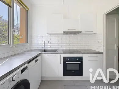 Apartment in La Garenne-Colombes (92250)