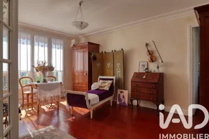 Apartment in Houilles (78800)