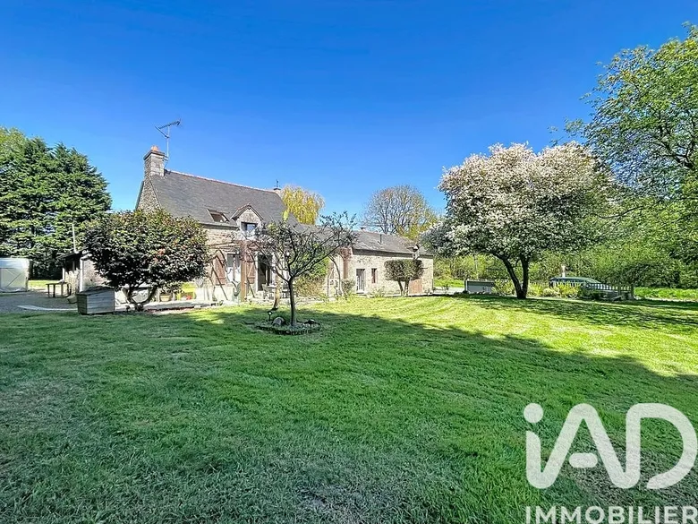Maison 7 pièces 160 m² · à Bonnemain · 160 m² · 345 000 €