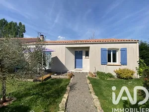Maison à Champagné-les-Marais (85450)