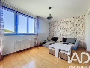 Appartement à Sainte-Geneviève-des-Bois (91700)