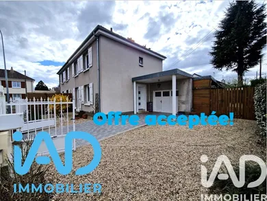 House in Saint-Jean-de-la-Ruelle (45140)