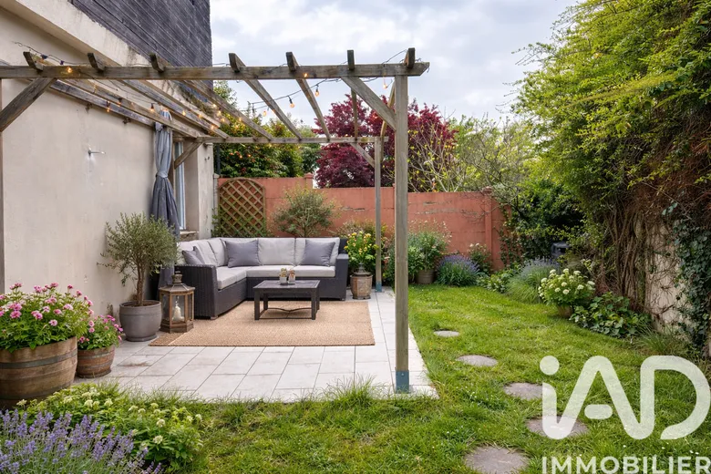 Maison 10 pièces 212 m² · à Saint-Nazaire · 212 m² · 466 000 €