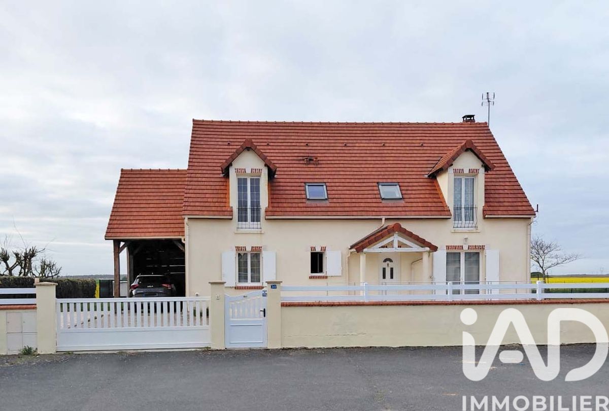 maison à Villebarou