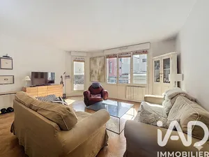 Apartment in Issy-les-Moulineaux (92130)