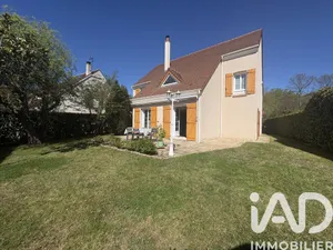House in Marolles-en-Brie (94440)