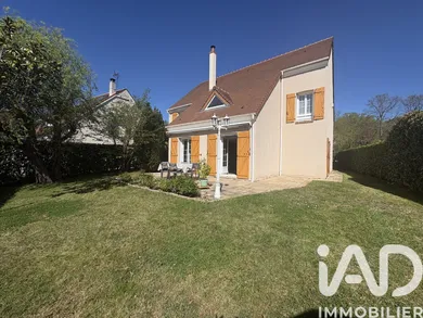 House in Marolles-en-Brie (94440)