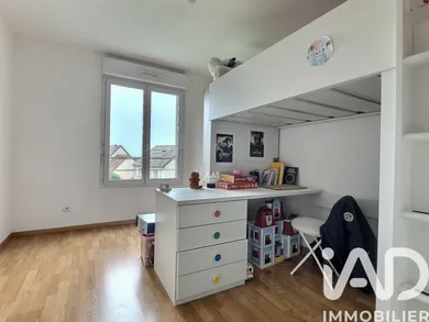 Apartment in Le Pin (77181)