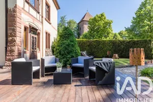 Building in Wissembourg (67160)