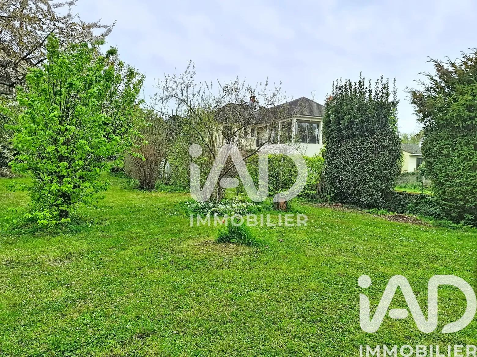 Vente maison à Beaugency (45190) : maison 6 pièces 170 m² — 3