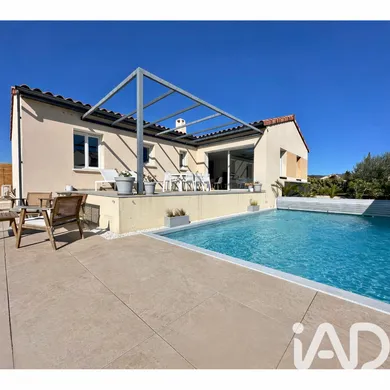 Maison à Violès (84150)