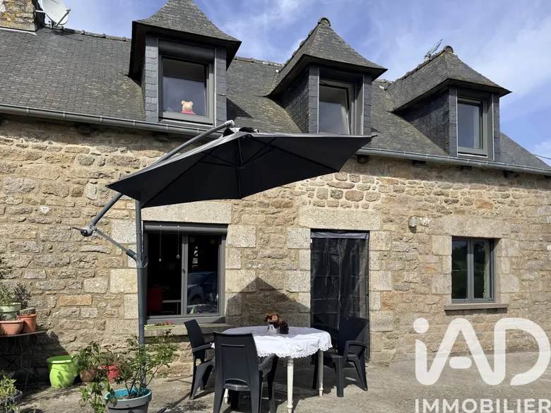Maison 3 pièces 62 m² · à Saint-Glen · 61,8 m² · 123 000 €