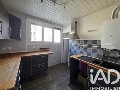 Appartement à Joué-lès-Tours (37300)