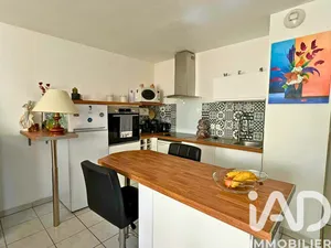 Apartment in Saint-Saulve (59880)