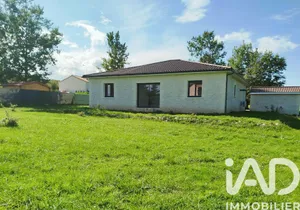 Maison de village à Saussignac (24240)