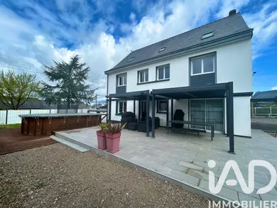 Maison traditionnelle à Mûrs-Erigné (49610)