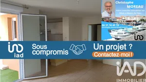 Apartment in Mèze (34140)