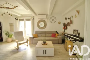 Apartment in Aix-en-Provence (13290)