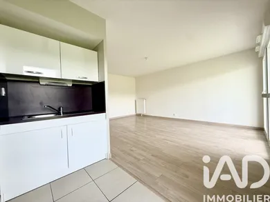 Apartment in Rennes (35700)