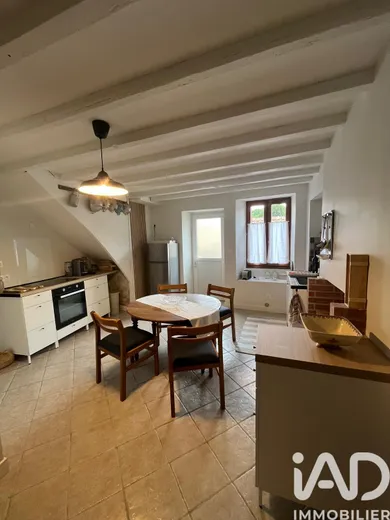 Maison de village à Ravières (89390)